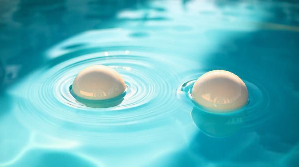 Top 5 avantages des balles filtrantes pour piscine